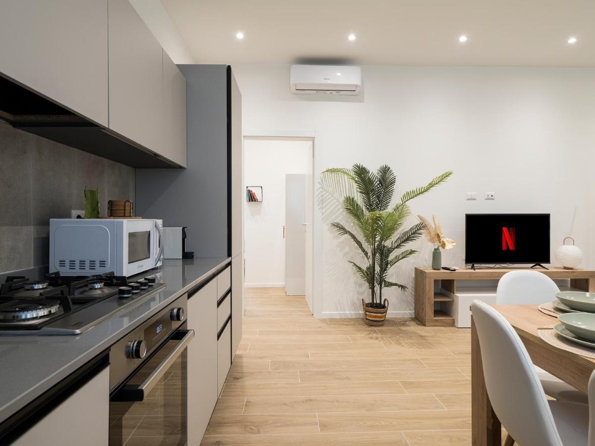 דירות Casa Design Con A/C E Wifi_7 Minuti Ciampino Aeroporto מראה חיצוני תמונה
