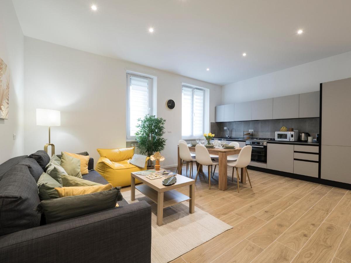 דירות Casa Design Con A/C E Wifi_7 Minuti Ciampino Aeroporto מראה חיצוני תמונה
