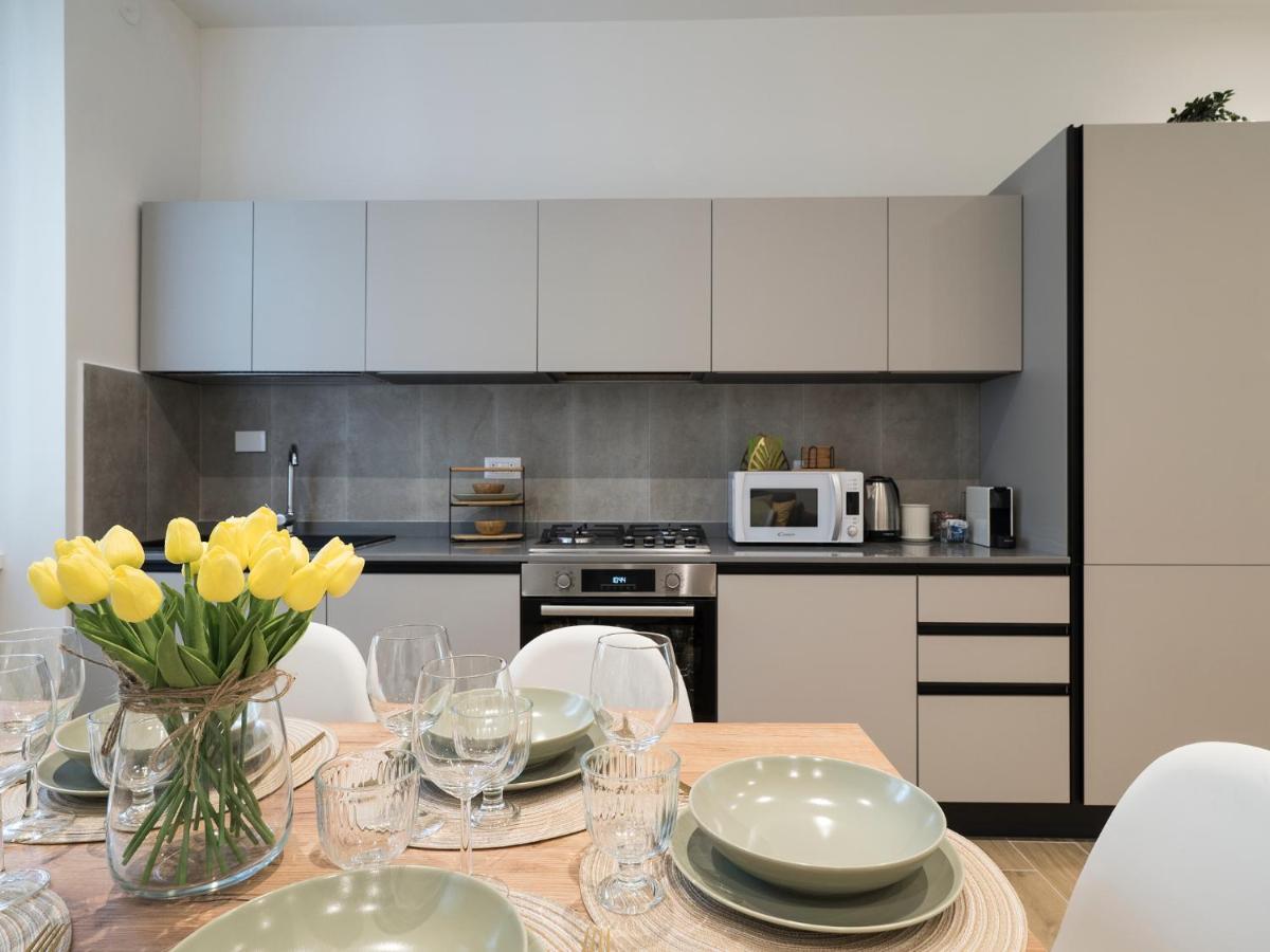 דירות Casa Design Con A/C E Wifi_7 Minuti Ciampino Aeroporto מראה חיצוני תמונה