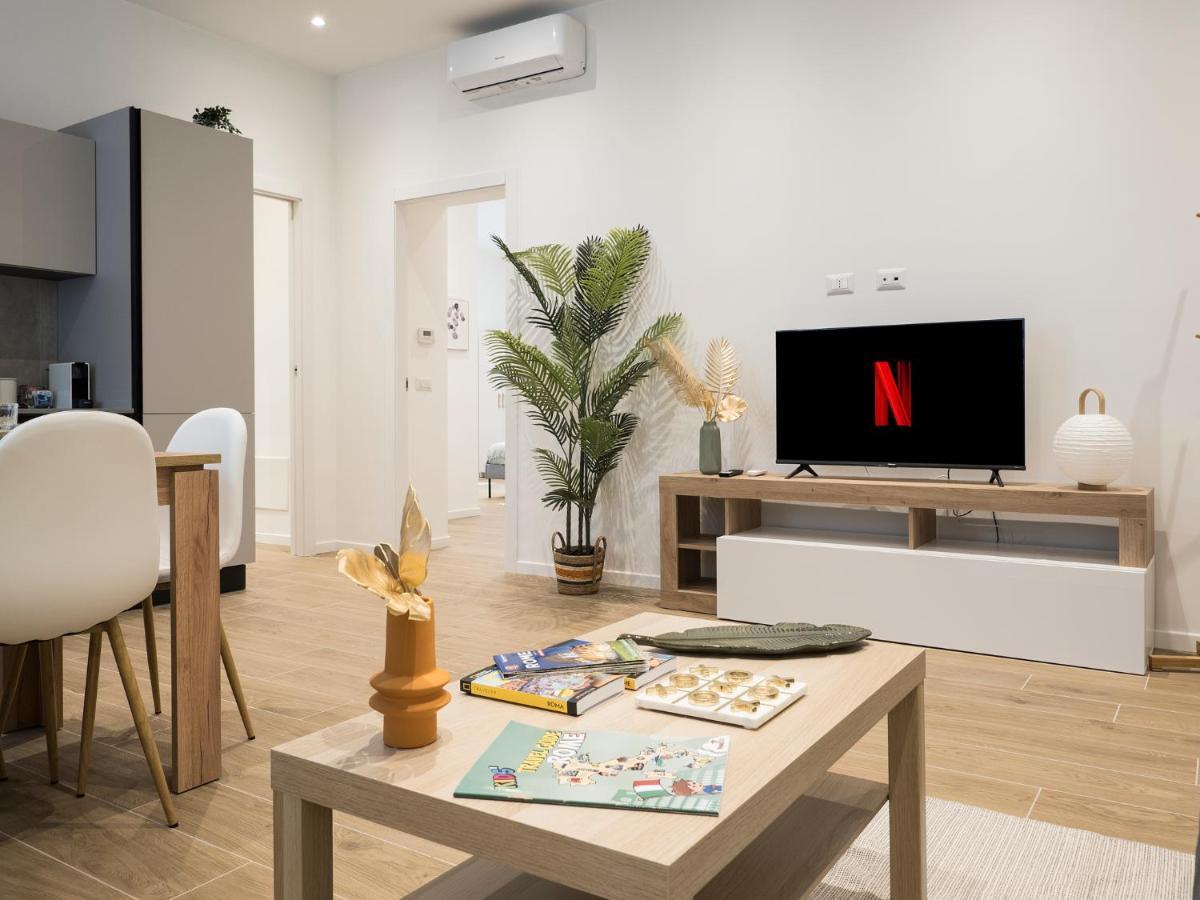 דירות Casa Design Con A/C E Wifi_7 Minuti Ciampino Aeroporto מראה חיצוני תמונה